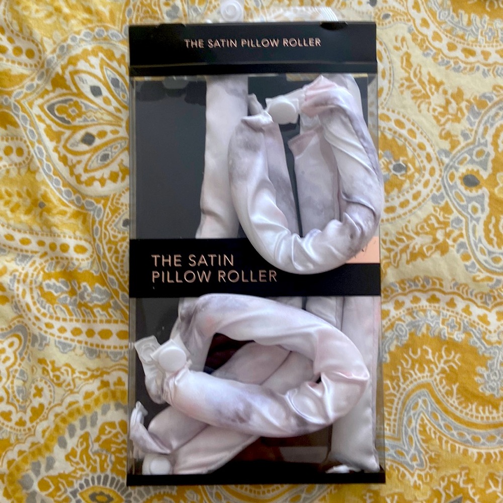 Satin pillow rollers